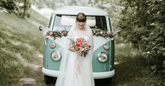 Hochzeit im Blütenzauber